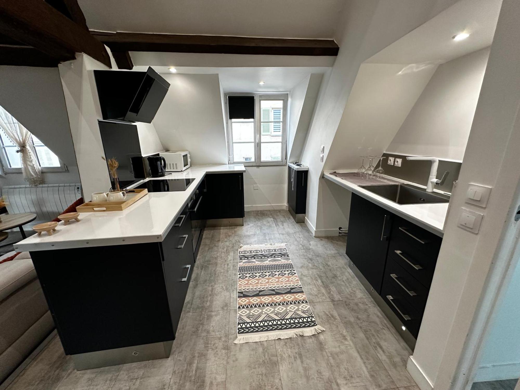 Charme, Poutres Et Elegance Apartment